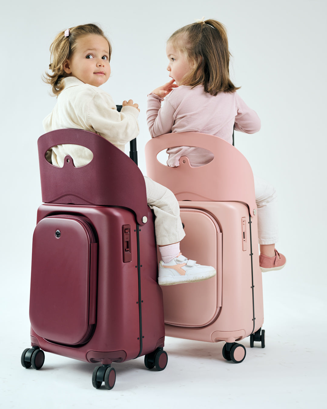 MiaMily Carry On Plus: Smart Family Travel Luggage – Miamily US